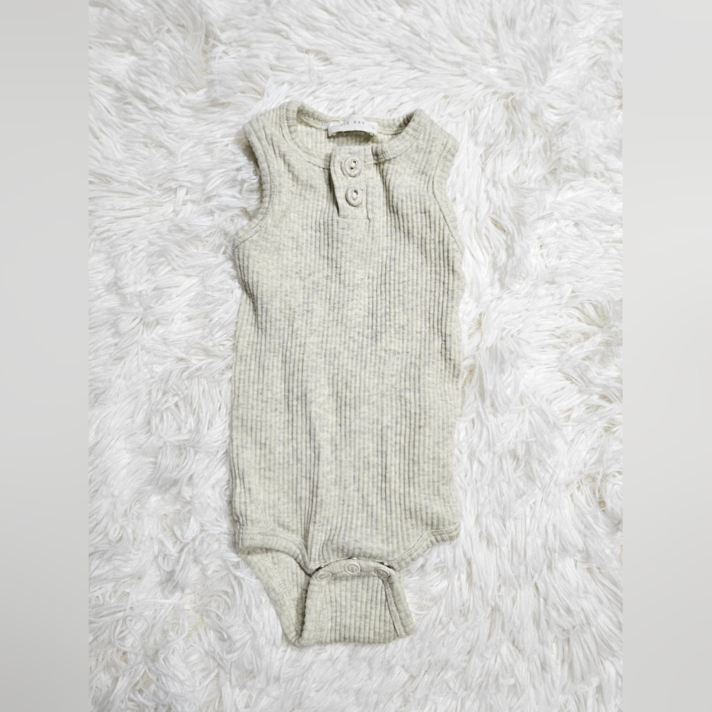 JAMIE KAY SLEEVELESS TOP